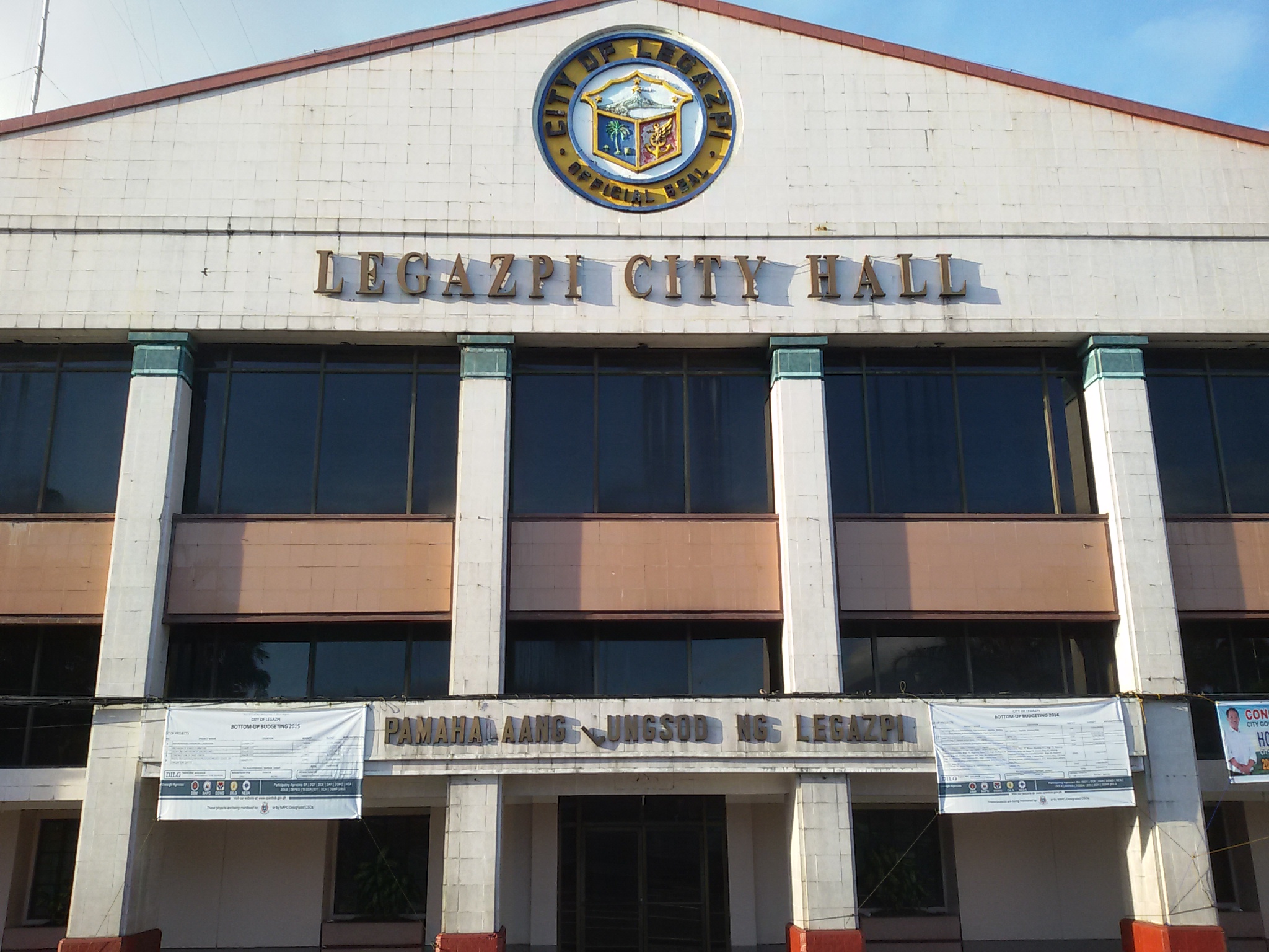 Legazpi City Hall - Legazpi
