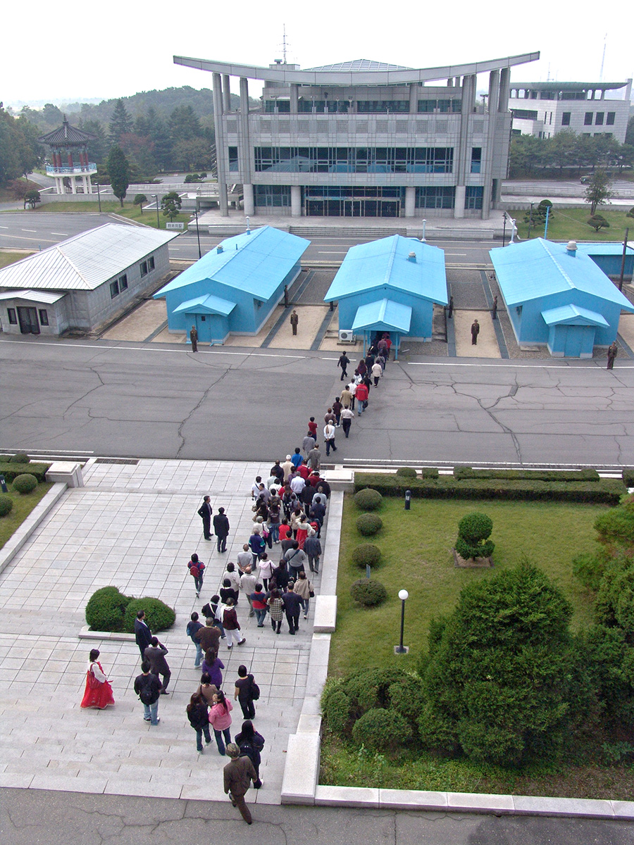 Panmunjom Joint Security Area | military, demilitarized zone