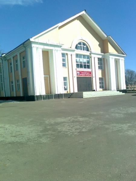 оформление площадки на райлнный конкурс "венок дружбы" среди клубов. село сухоборское щучанский район. фестиваль венок дружбы. районный центр народного. ансамбль хэйро.