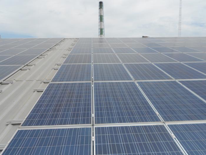 1MW (700 kW Ground Mounted + 300 kW Rooftop) solar PV plant at Dyeing ...