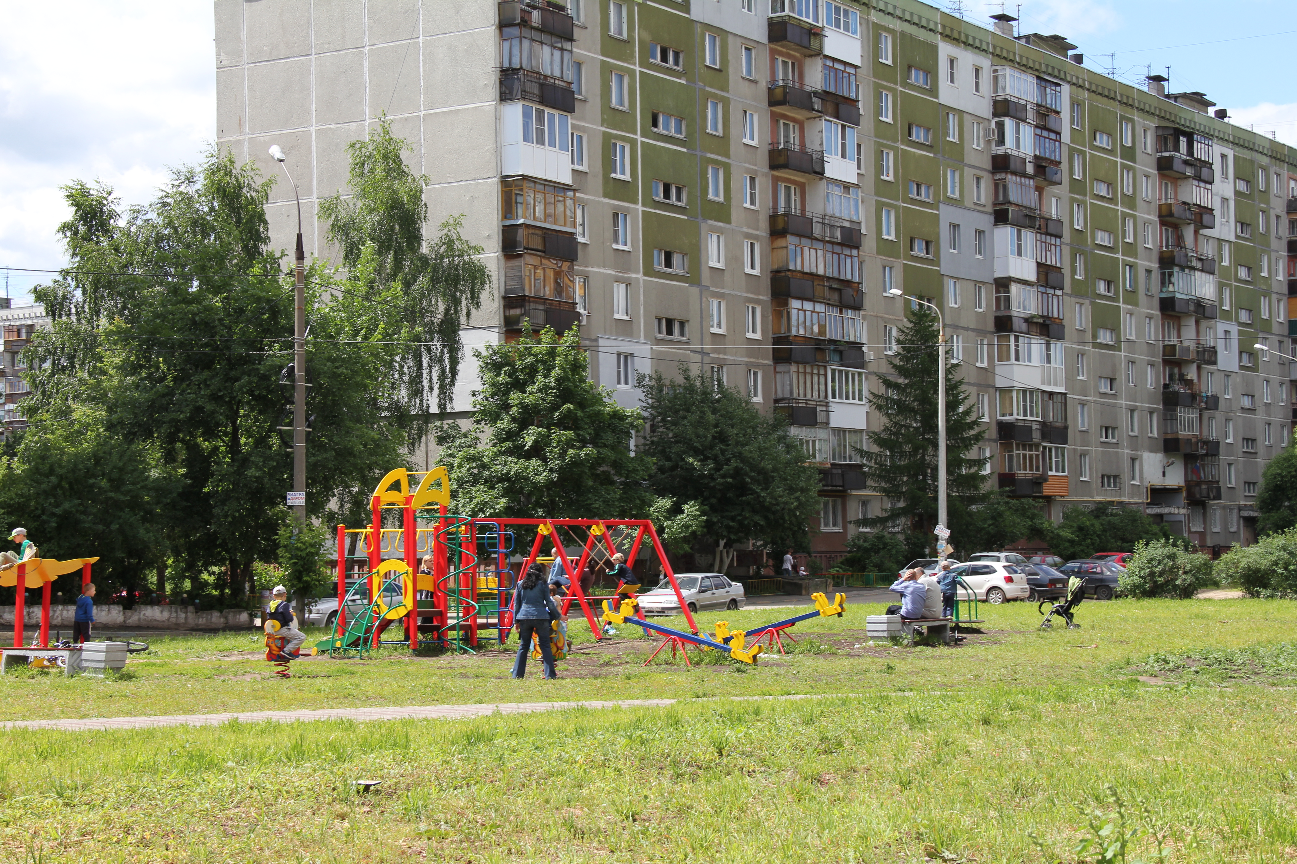 Нижегородская детская. Есенина 14 Нижний Новгород детская площадка. Крылова 18 Нижний Новгород детская площадка. Игровые площадки Новгорода. Лучшие детские площадки Нижнего Новгорода.