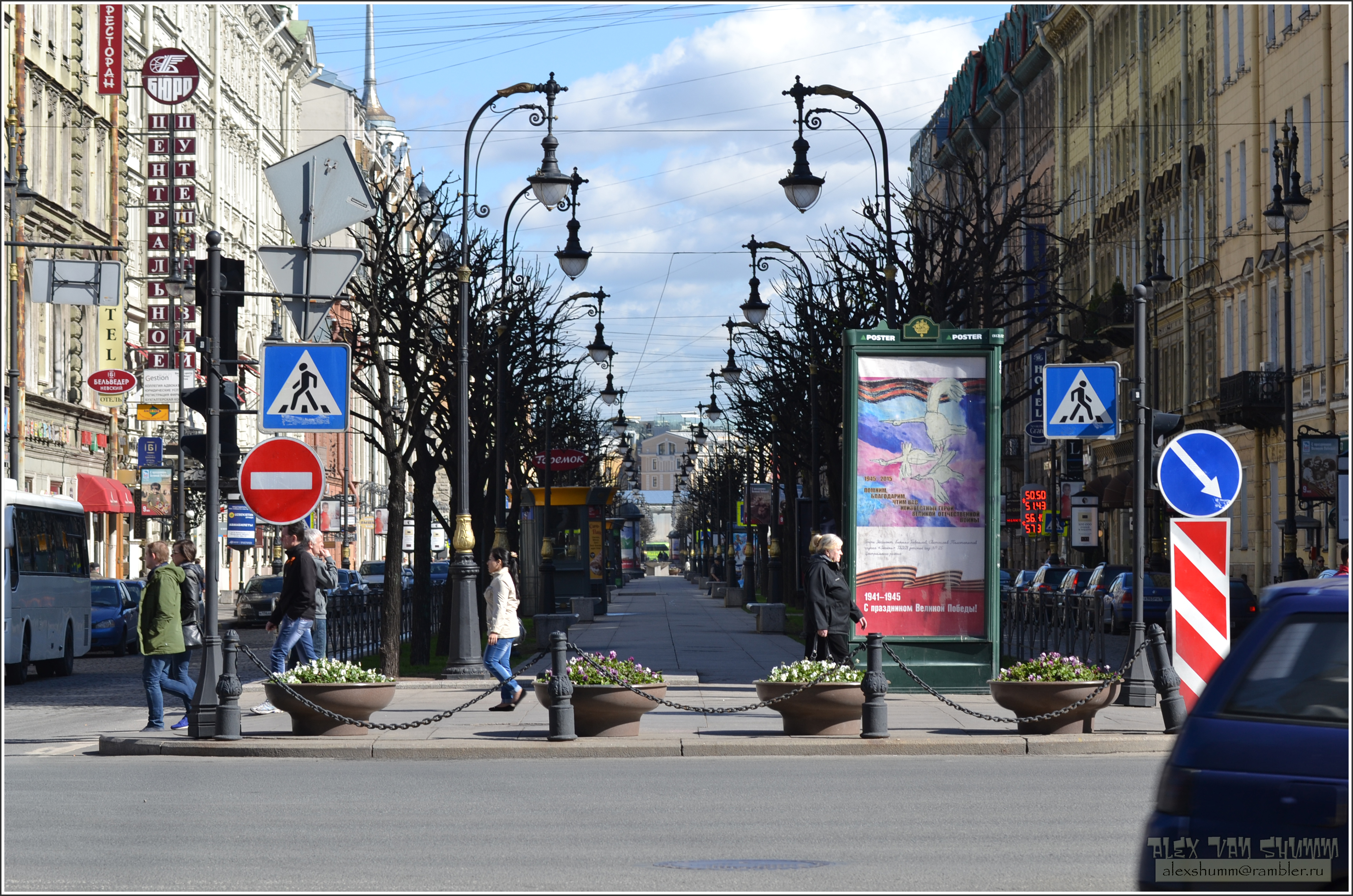 Бульвар спб. Большая Конюшенная улица, 1. Бульвар в Питере. Бульвар на большой Конюшенной. Конюшенная 1 Санкт-Петербург.