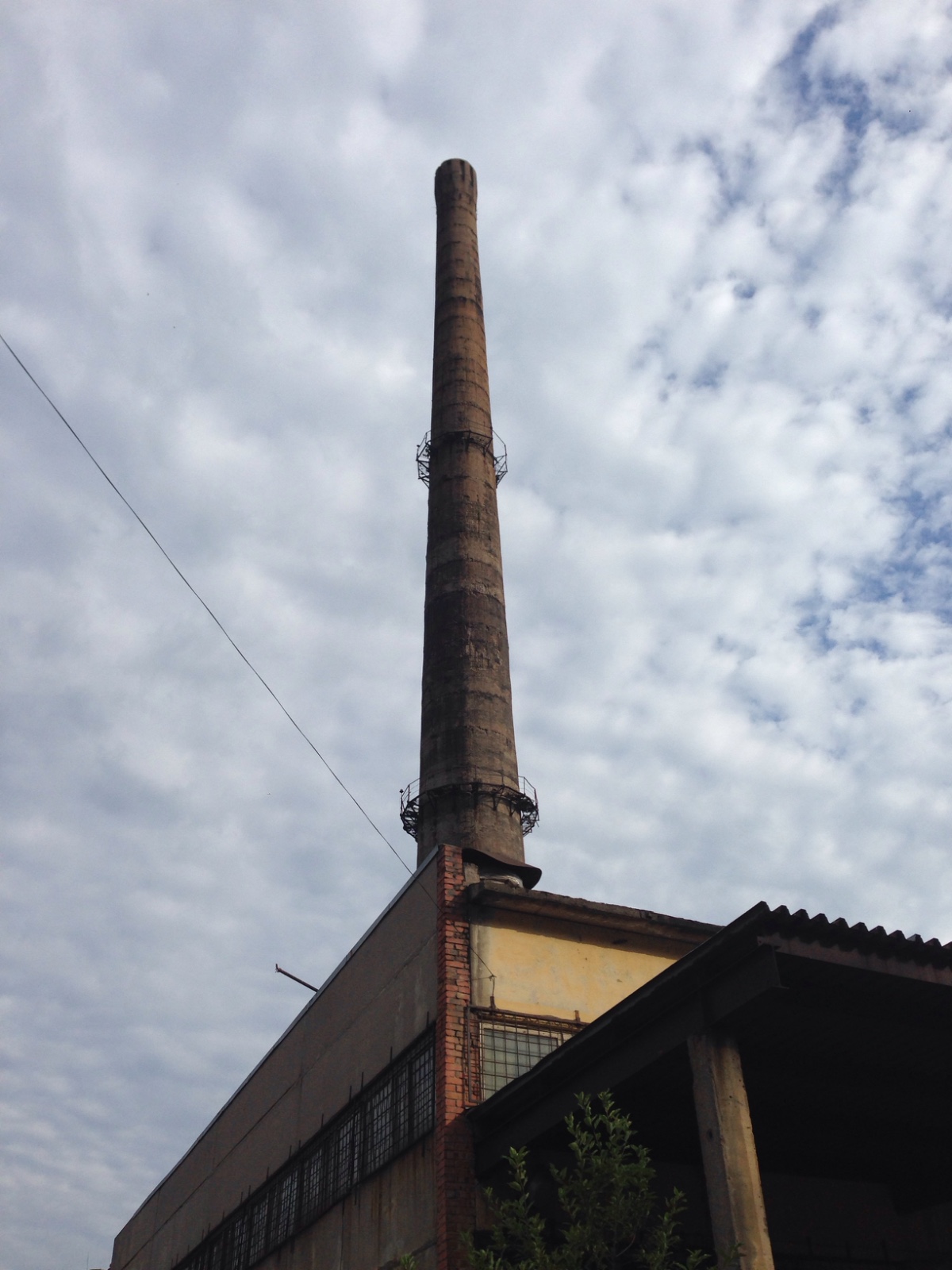 октябрьская набережная 38 труба дымовая. дымовая труба комбината кирова санкт петербург. дымоходы санкт петербург. дымовая труба санкт-петербург. дымовая труба санкт-петербург.