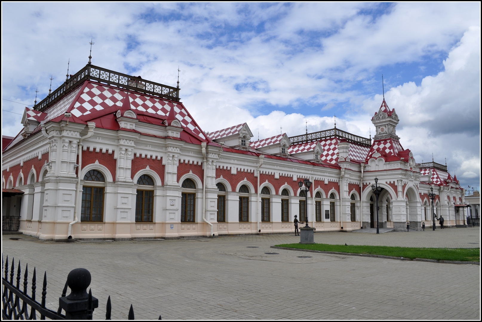 Старый вокзал (Екатеринбург)