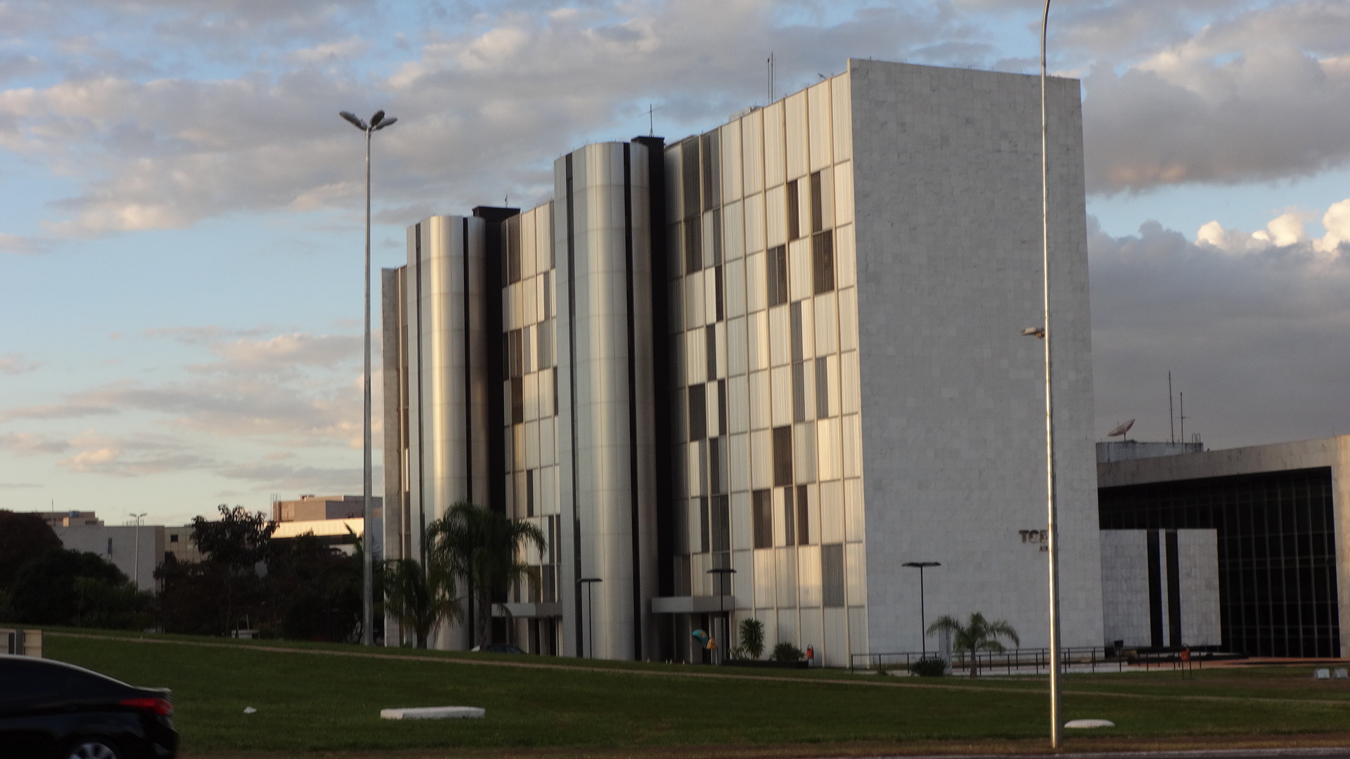 Palácio Costa e Silva - Court of Auditors of the Federal District