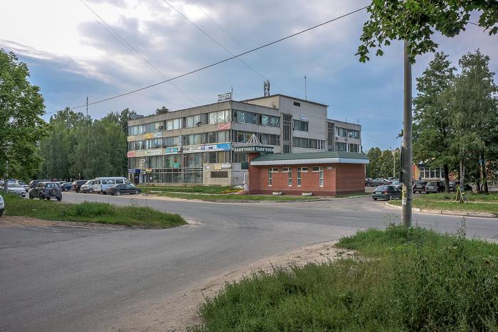 Дом быта обнинск. Дом быта Обнинск Курчатова. Калужская область, Обнинск, ул. Курчатова, 19в. Курчатова 19 Обнинск. Ул.Курчатова дом быта в Обнинске.