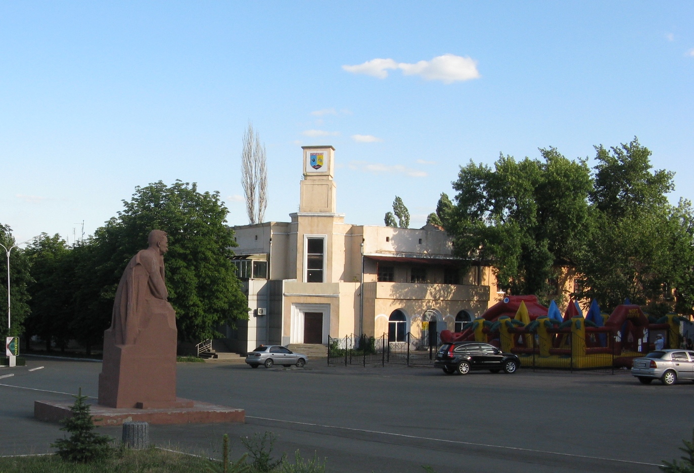 парк в стаханове