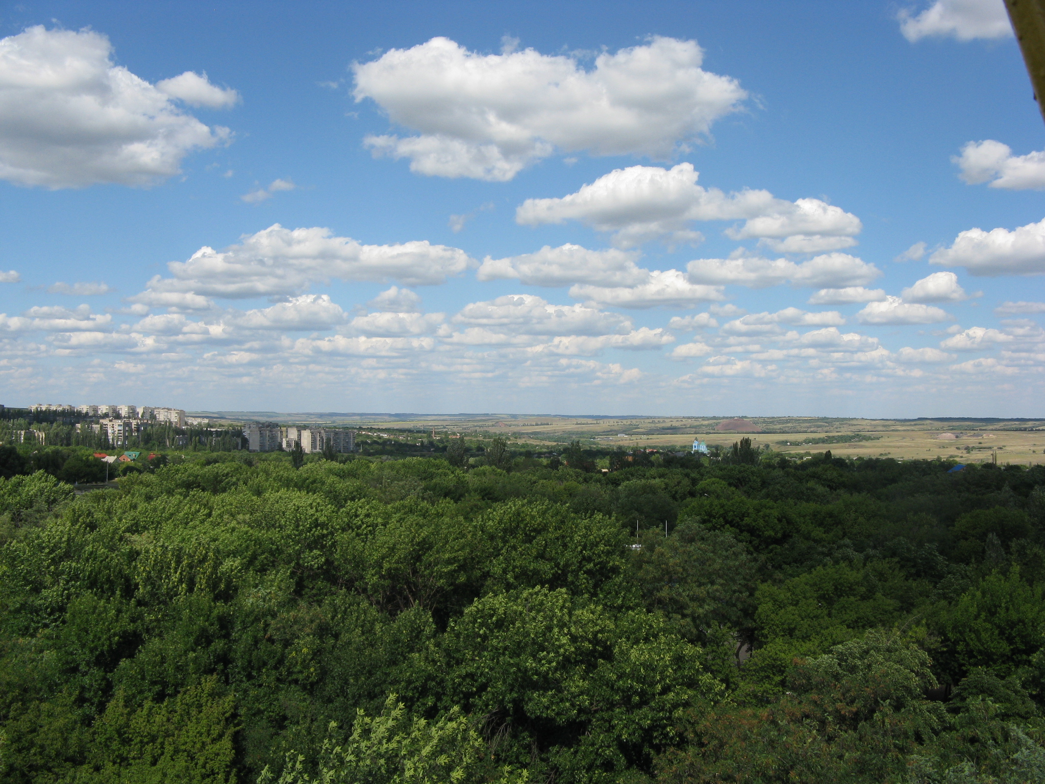 парк в стаханове