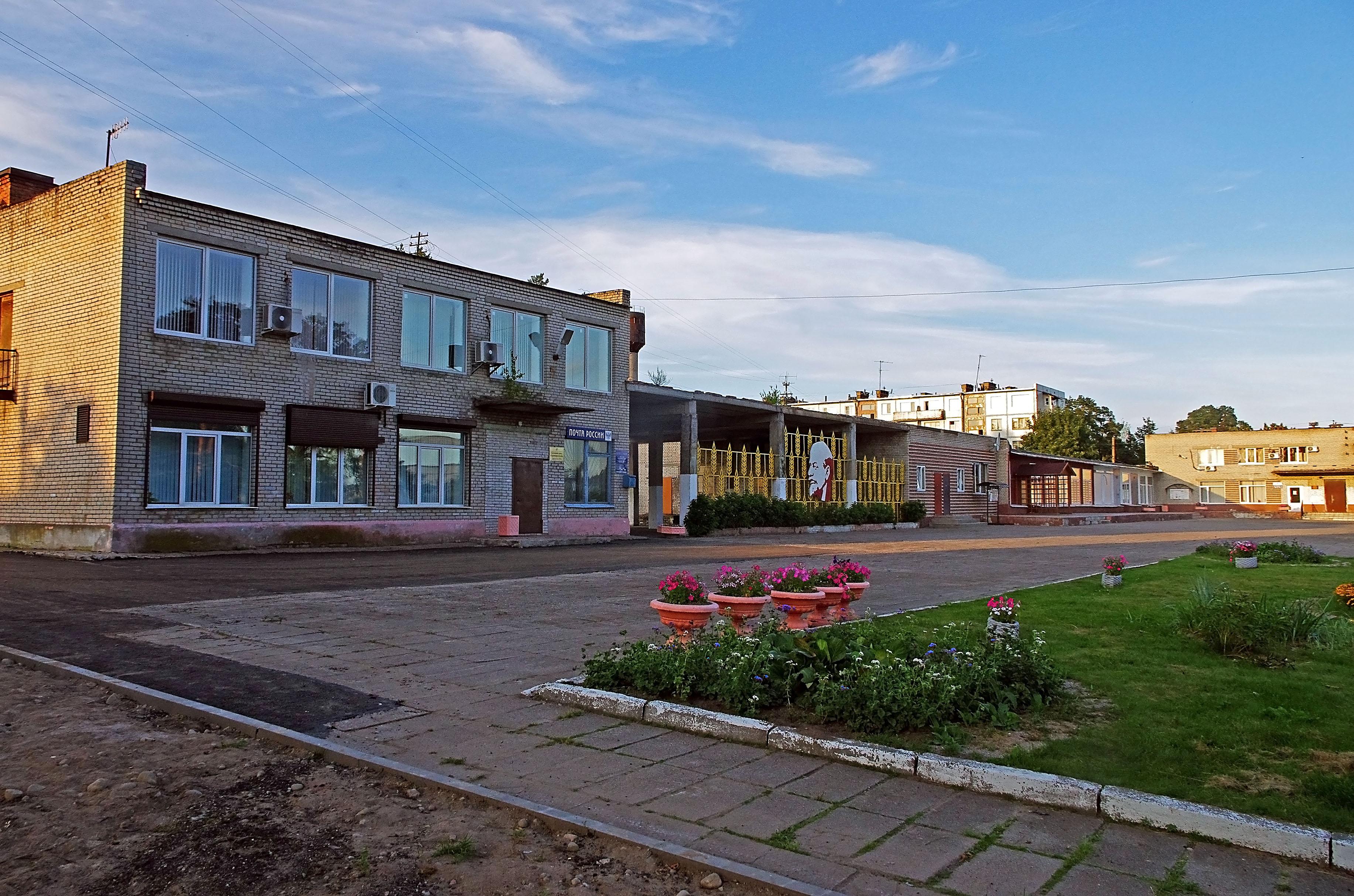 Центральная улица поселка. Громово Ленинградская область. Поселок Громово Приозерский. Поселок Громово Приозерский район Ленинградская область. Станция Громово Приозерский район.