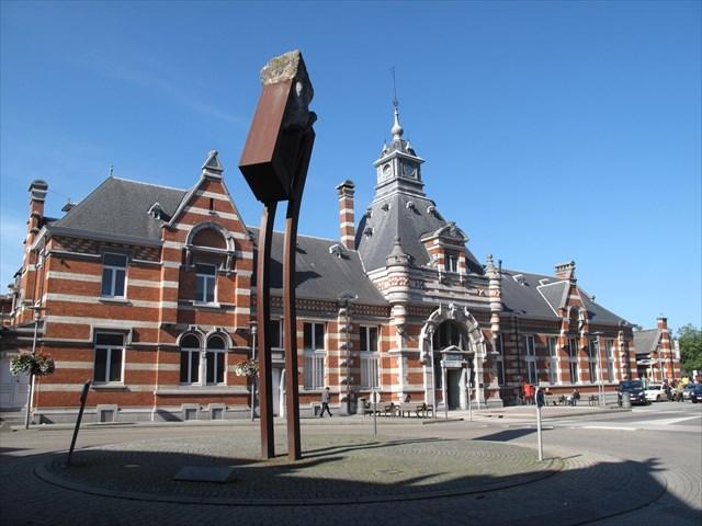 Station Building Turnhout - Turnhout