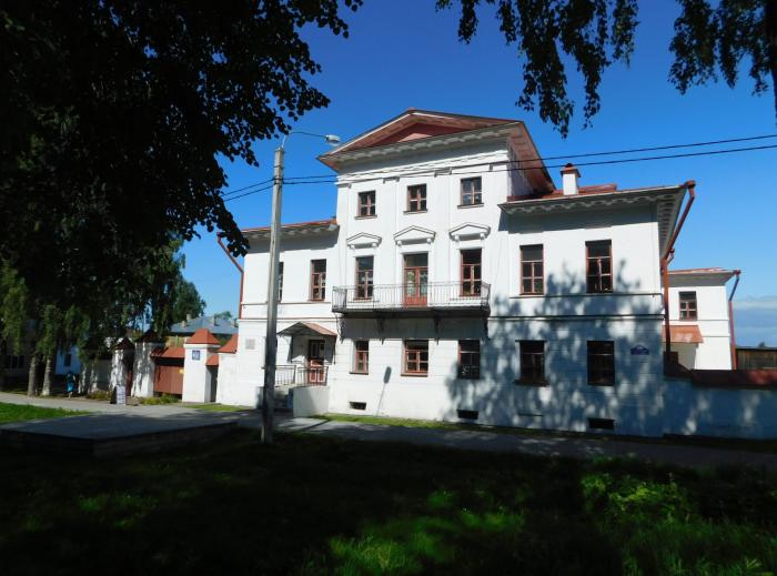 национальный центр декоративно прикладного искусства ижевск. дом ремесел еласы. центр ремесел и туризма. купеческие особняки белозерска. окружной дом ремесел салехард.