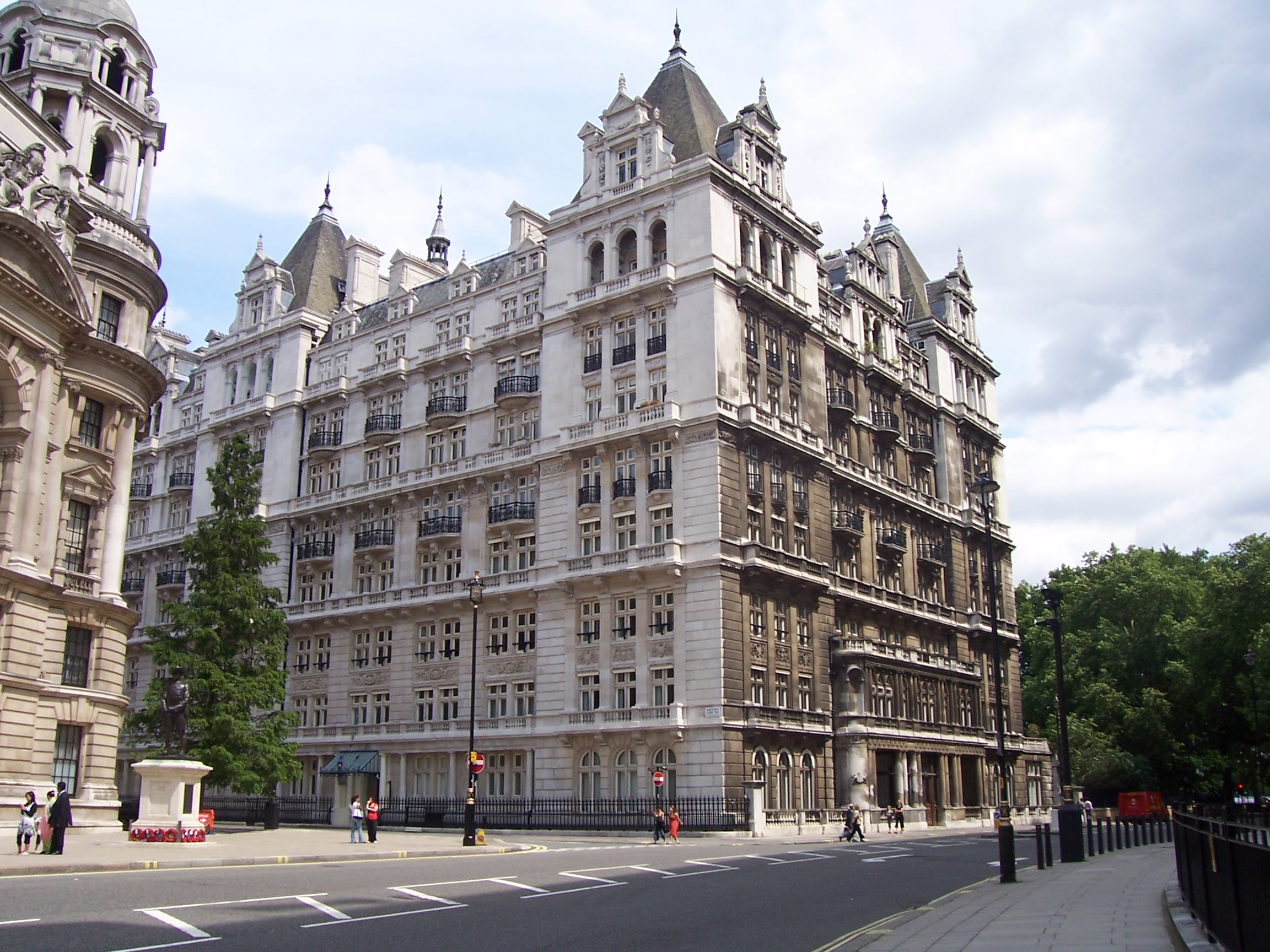 Whitehall Court / The Royal Horseguards Hotel - London