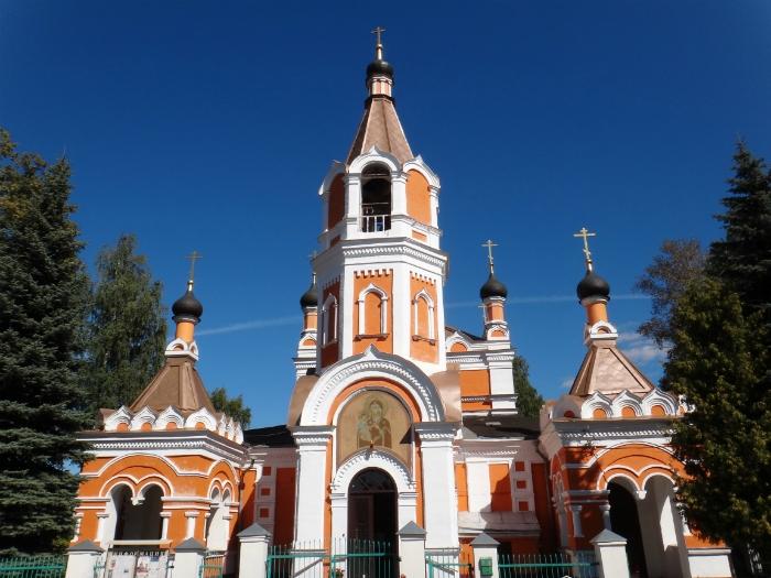 Московская область солнечногорский. Никольский храм Солнечногорск. Храм Николая Чудотворца в Солнечногорске. Храм всех святых город Солнечногорск. Храм Святого Алексея Солнечногорск.