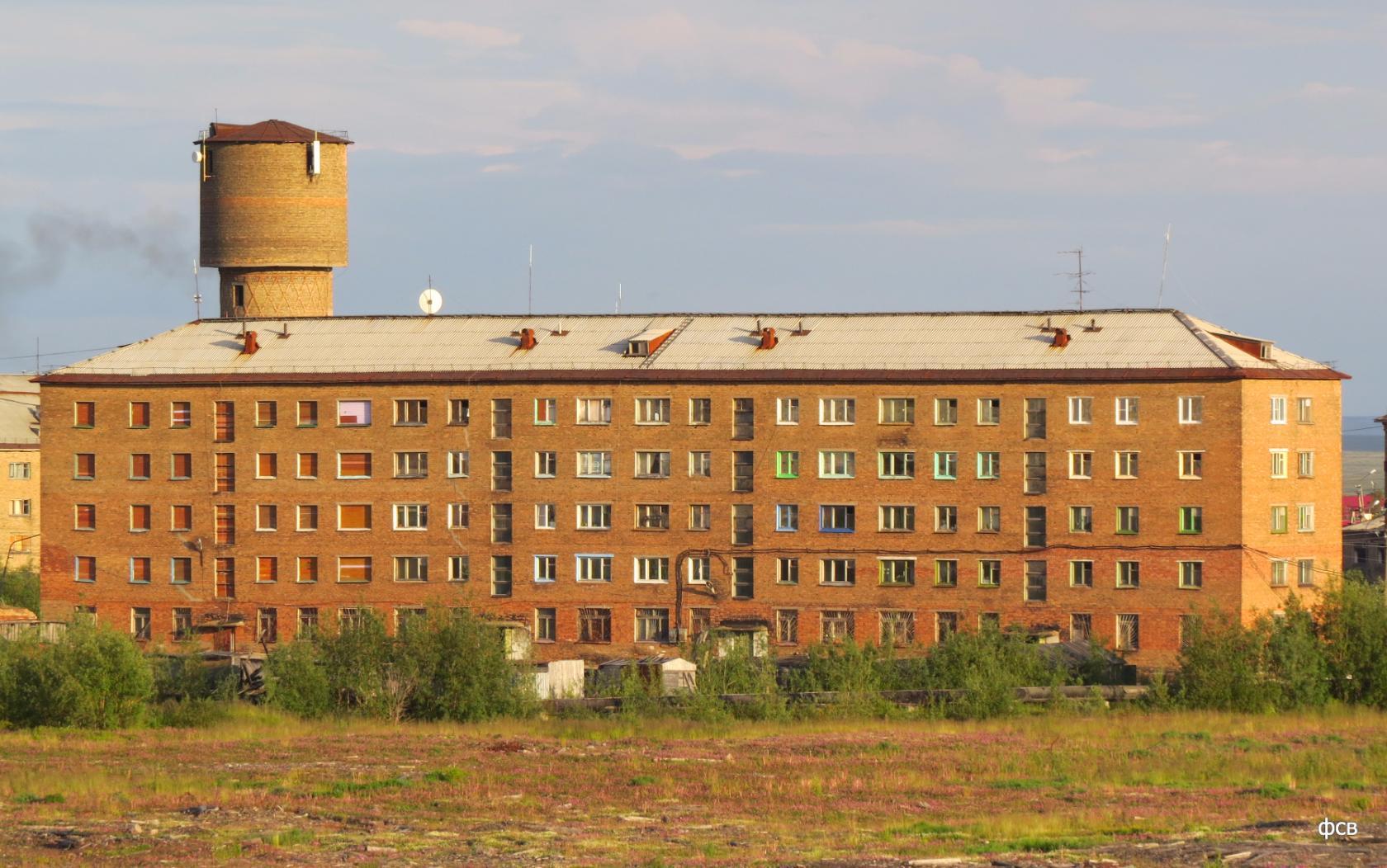 Поселок советский. Воркута Локомотивная. Посёлок Советский Воркута.