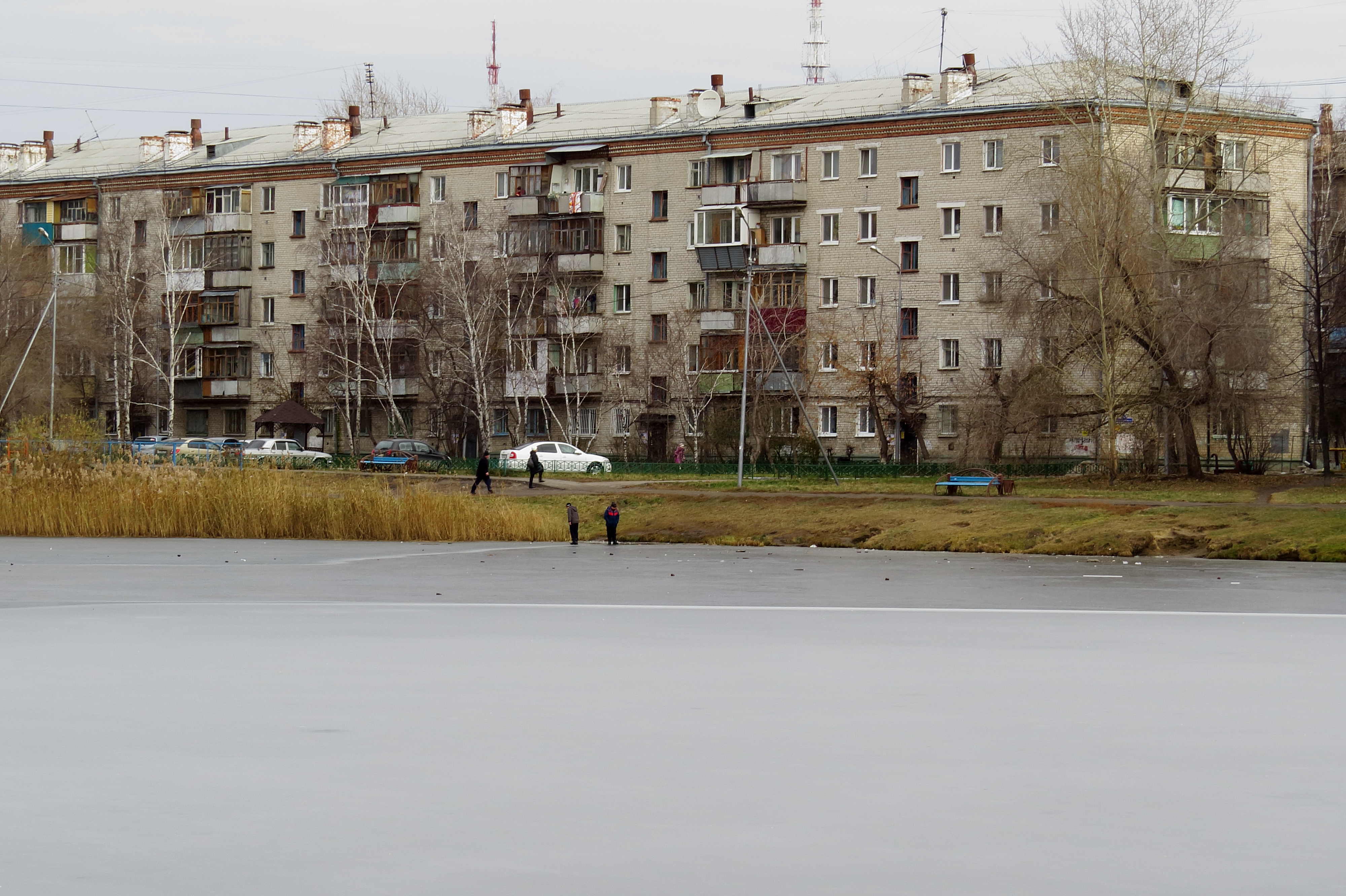 Тюмень 16. Тюмень, пр. Геологоразведчиков, 16. Тюмень ул Геологоразведчиков. Геологоразведчиков  дом 16. Улица Геологоразведчиков 33 Тюмень.