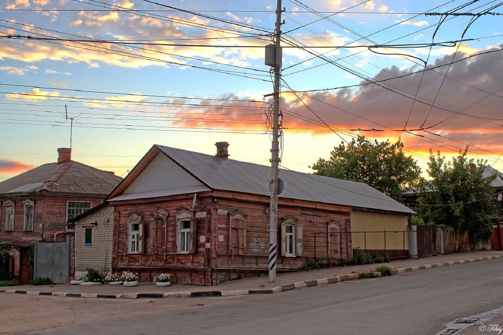 Ул горная фото. Улица Хвесина Саратов. Улица Горная Саратов. Саратов ул большая Горная. Большая Горная улица, 141 Саратов.