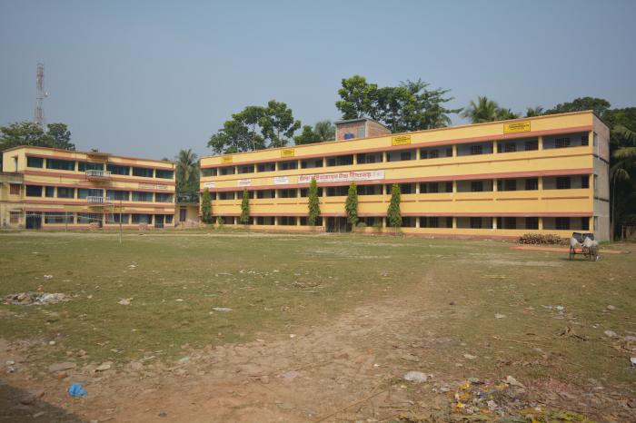 Chanda Lalit Mohan High School (Old Building ) - Chanda Bazar(Panchita)