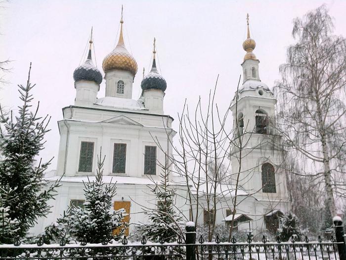 Георгиевский храм рыбинск. Вознесенская Церковь Рыбинск. Церковь Вознесения Господня, Рыбинск. Вознесенско-Георгиевский храм Рыбинск. Храм в честь Вознесения Господня Рыбинск.