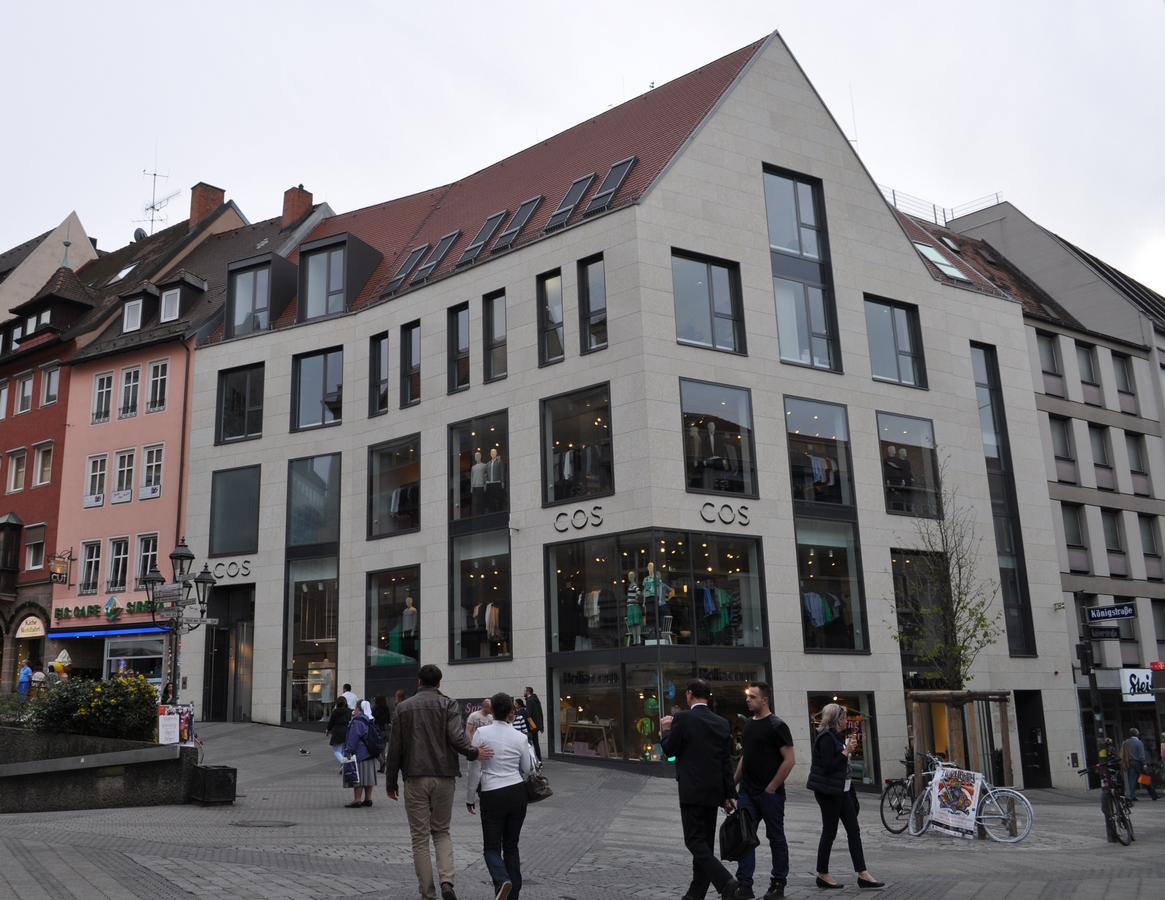 Cos - Nürnberg