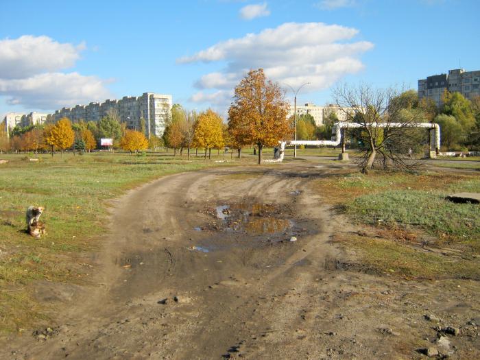 Старый микрорайон. Пгт Ковшаровка. Пгт Ковшаровка Харьковская область. Поселок Ковшаровка Купянский район Харьковская область. Купянск Ковшаровка.