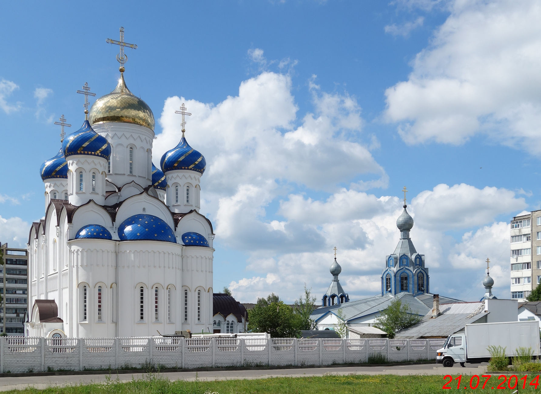 Старое место молодечно. Кафедральный собор Молодечно. Успенский собор Молодечно. Церковь г Молодечно. Молодечно Церковь Покрова Пресвятой Богородицы.