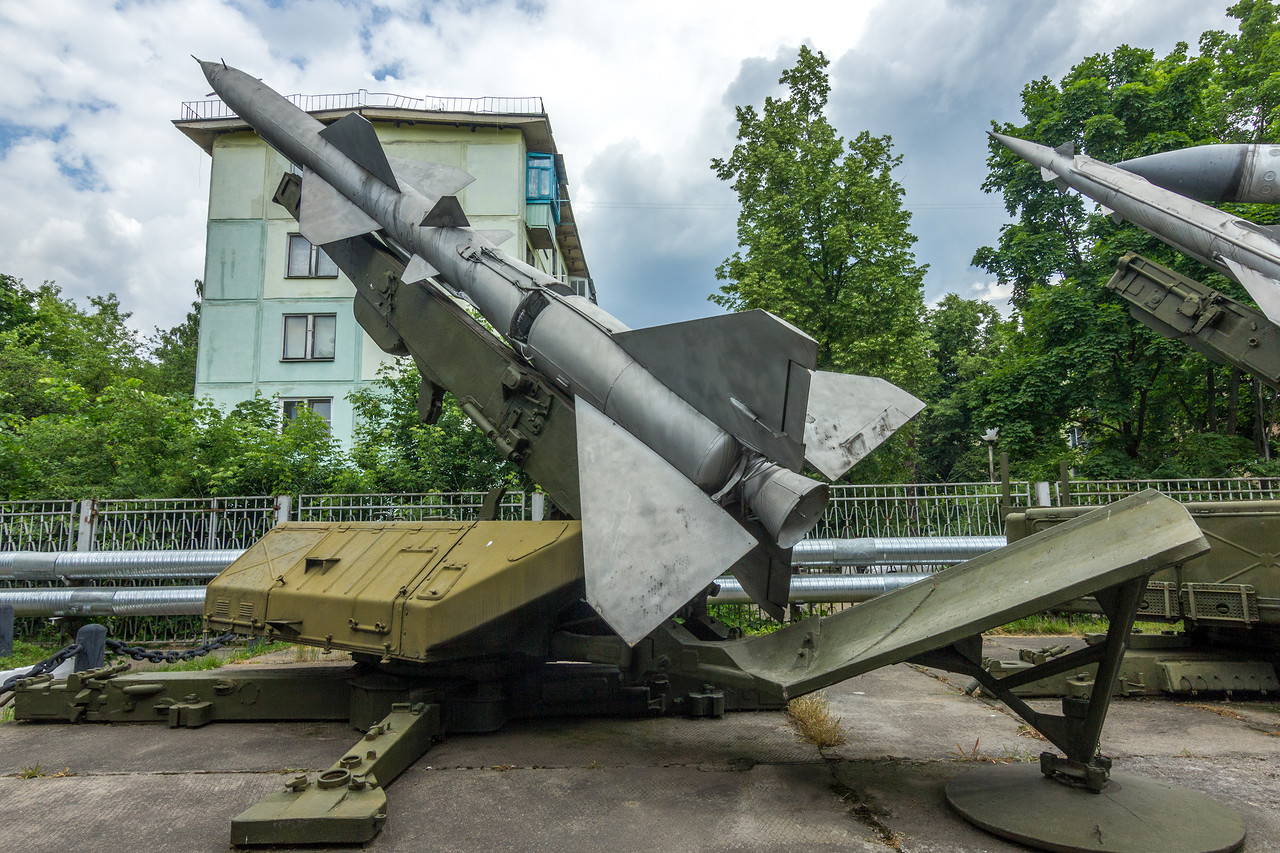 Советское пво. Зенитный ракетный комплекс с-75 «Двина». Ракета ЗРК С-75 Двина. С75 ПВО. 75 Комплекс ПВО.