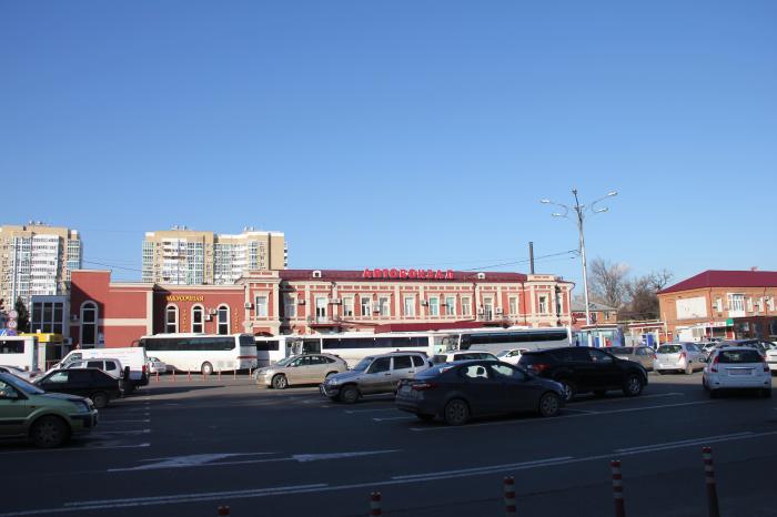 Автовокзал краснодар привокзальная. Автовокзал и Привокзальная площадь Краснодар. Привокзальная 5 Краснодар. Привокзальная площадь 7 Краснодар. Привокзальная 5 Краснодар автовокзал.