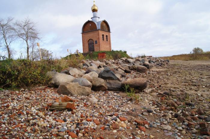 Брейтово подслушано. Брейтово часовня Николая Чудотворца. Богородице-Никольская часовня в Брейтово. Маяк в Брейтово. Часовня Брейтово близко.