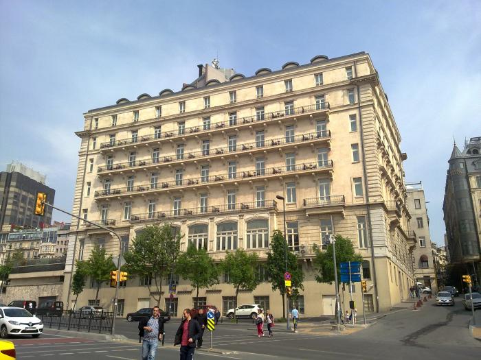 Istanbul palace hotel. Pera Palace Hotel. Istanbul Pera Palace. Пера отель Стамбул. Отель пера Палас в Турции.