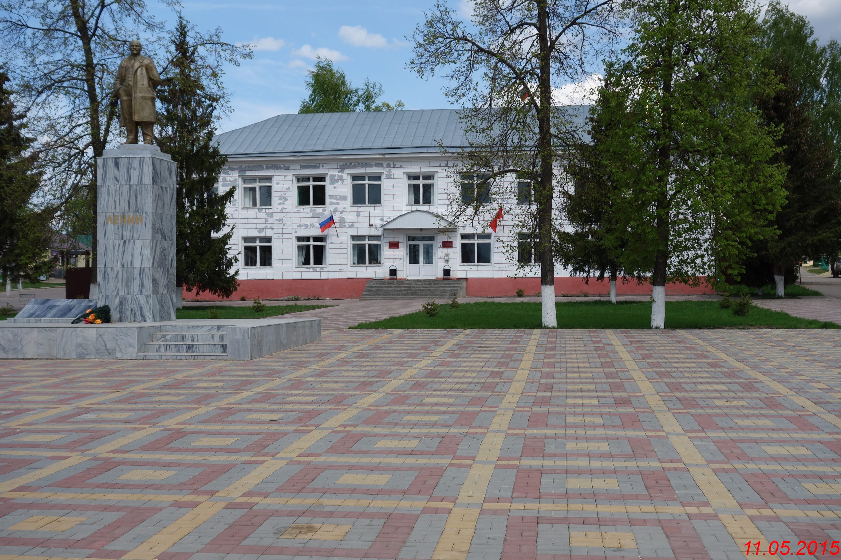 Погода село пичаево. Пичаево Пичаевский район. Село Пичаево Тамбовская область. Кичуево Тамбовской области. Памятник в Пичаево Пичаевского района Тамбовской области.