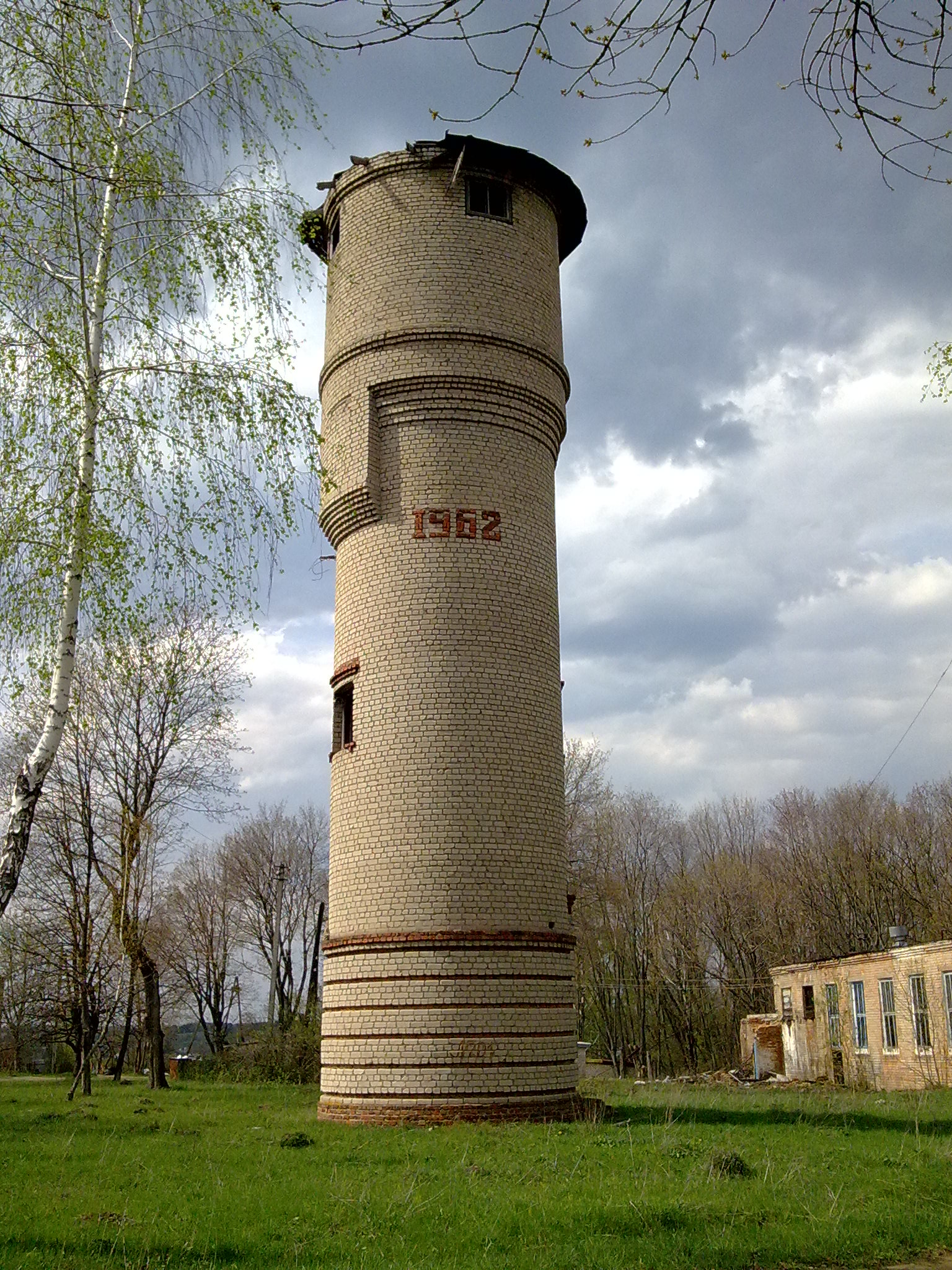 Tower master. Водонапорная башня Дрезна. Водонапорная башня в Новокузнецке. Водонапорная башня Новгородский 173. Водонапорная башня Стерлитамак.