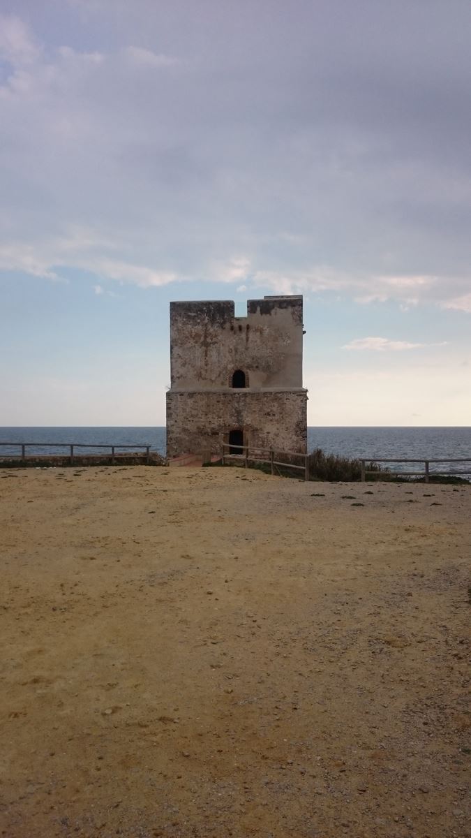 Torre de la sal, Casares