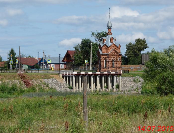 Холуй Ивановская область храм