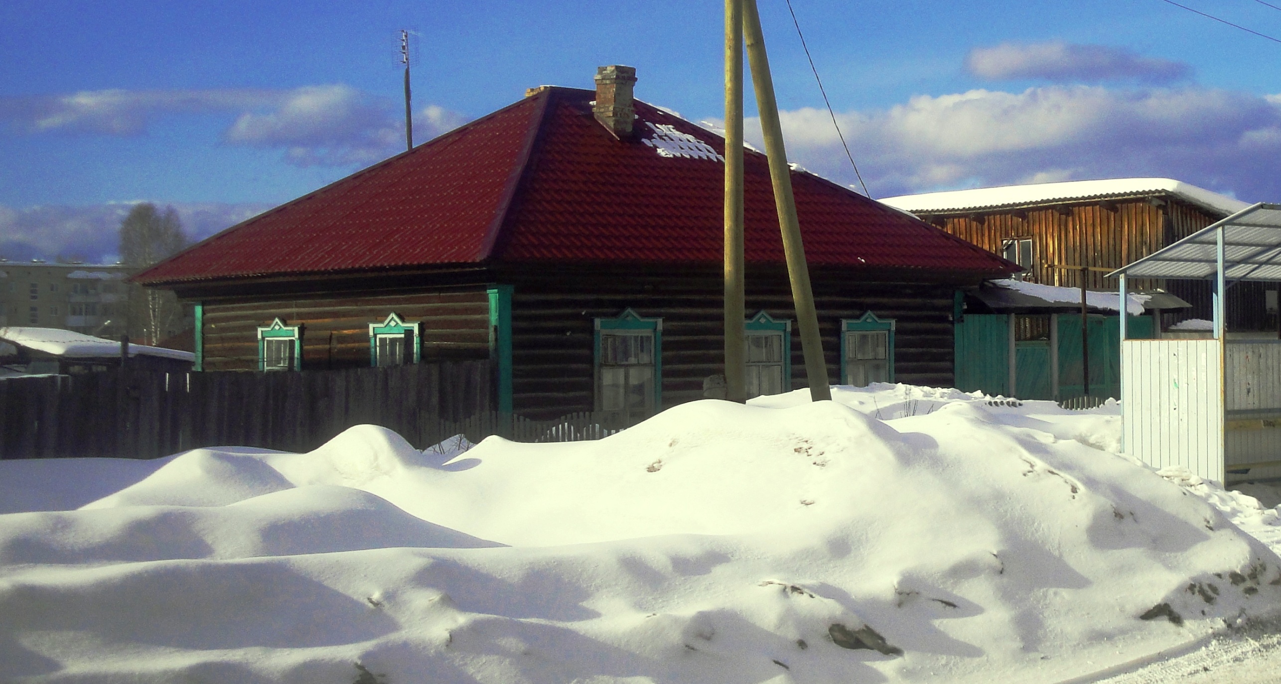 Карпинск инн. Карпинск (Свердловская область), улица Луначарского 112. Карпинск ул Луначарского 128. Луначарского 128а Карпинск. Луначарского 130 Карпинск.