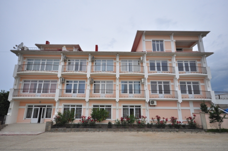 гостевой дом у есаула судак. в гостях у есаула судак. дом есаула. гостиницы в судаке в гостях у есаула. в гостях у есаула г судак.