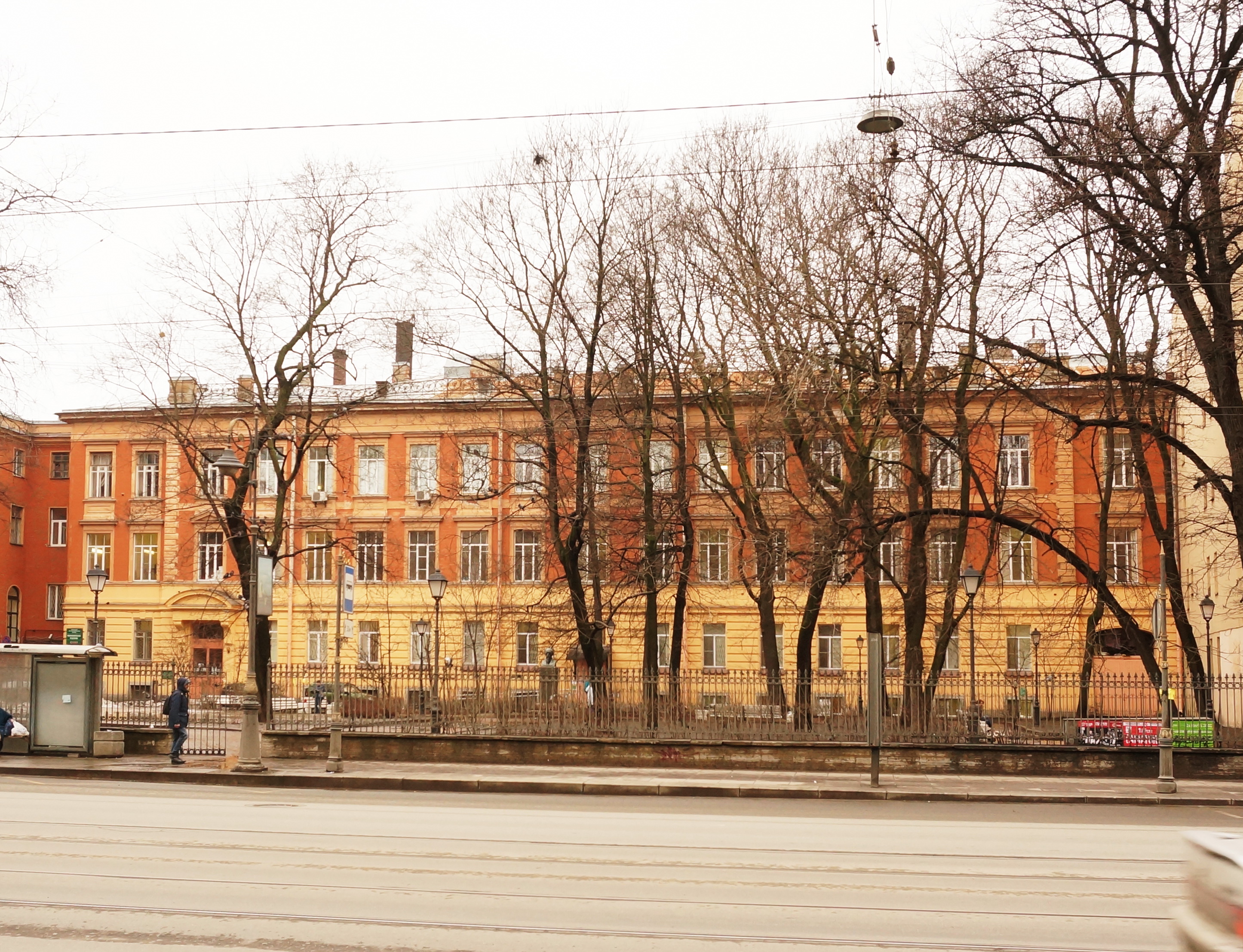 Диспансер спб. Литейный 37 онкологический центр. Ленинградский областной онкологический диспансер. ЛОКОД на Литейном. Литейный 37 Санкт-Петербург.