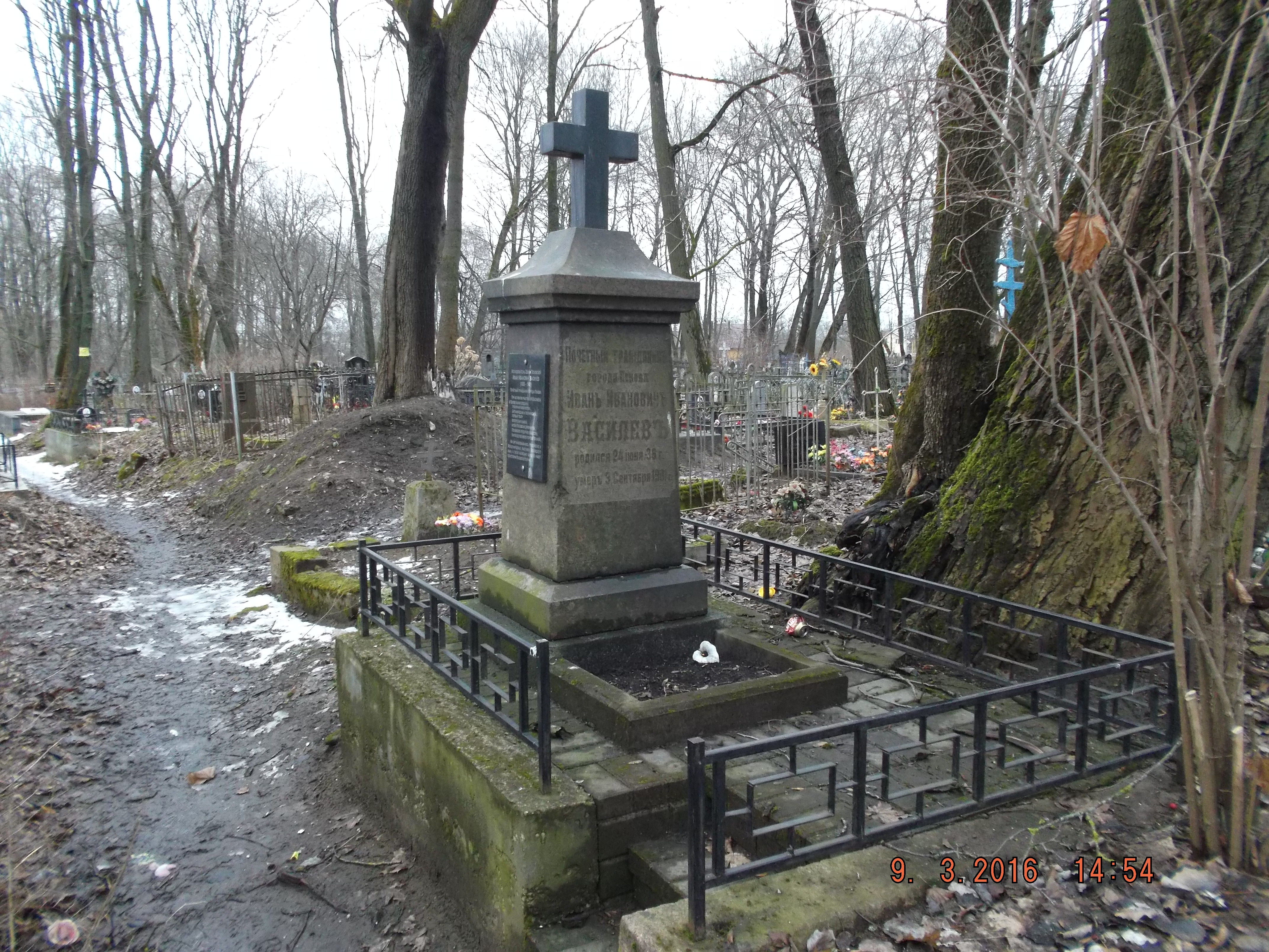 орлецы 3 псков кладбище. мироносицкое кладбище. крестовское кладбище псков. мироносицкое кладбище пенза. мироносицкое кладбище псков.