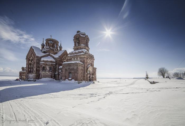 Село Таман Пермский край храм