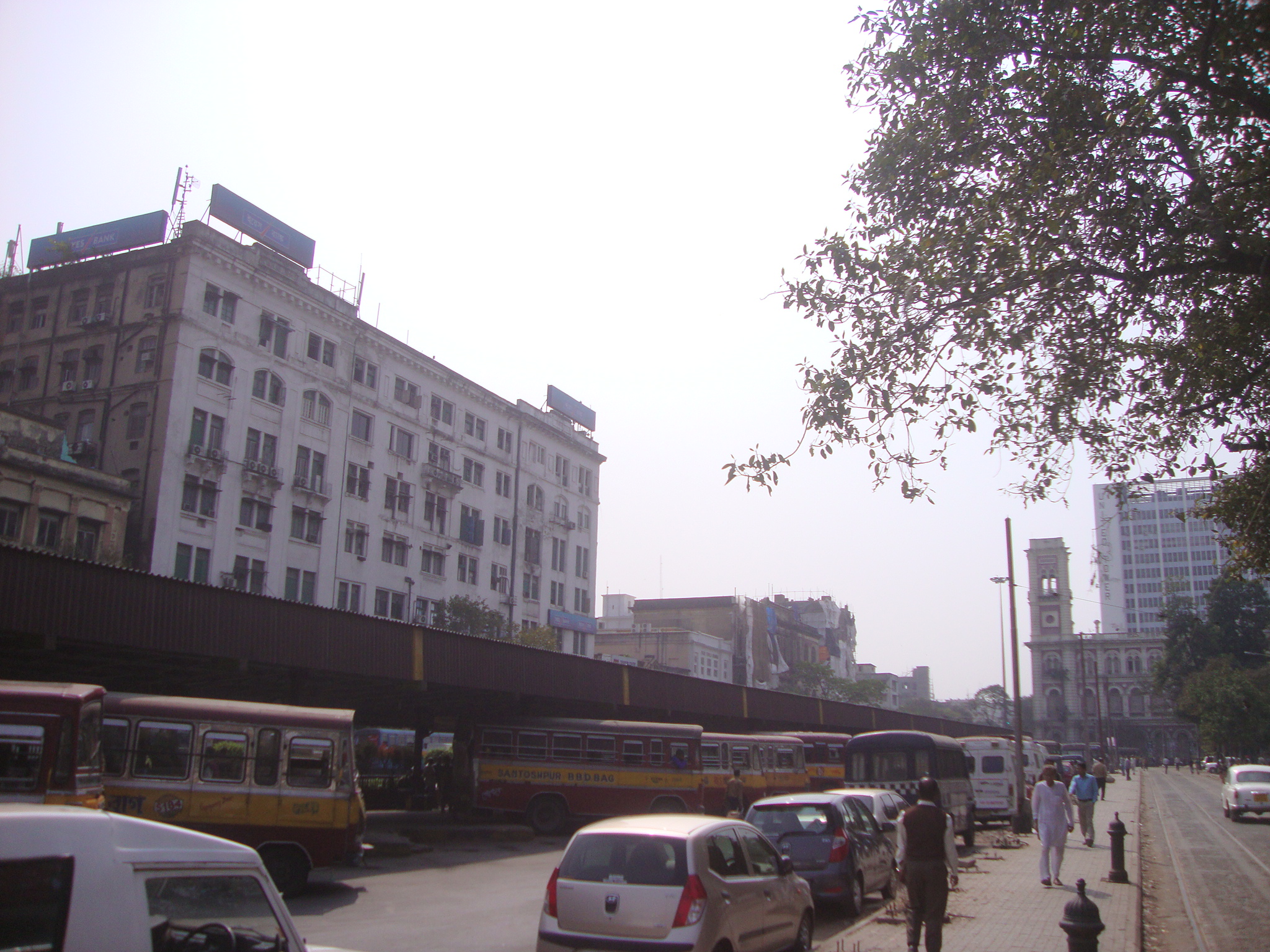 Mahakaran Metro Station - Kolkata Metropolitan Area