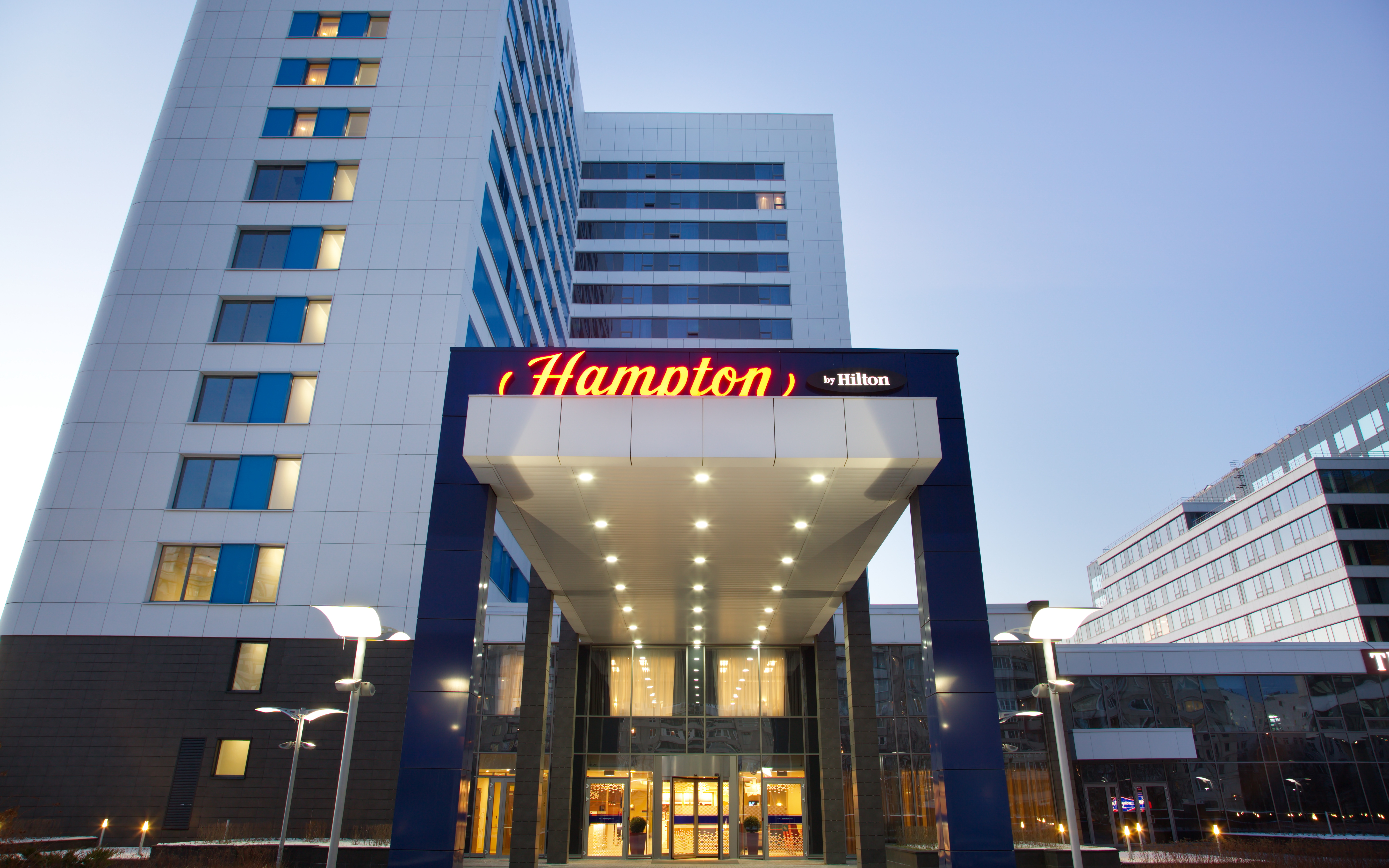 гостиницы хилтон в москве