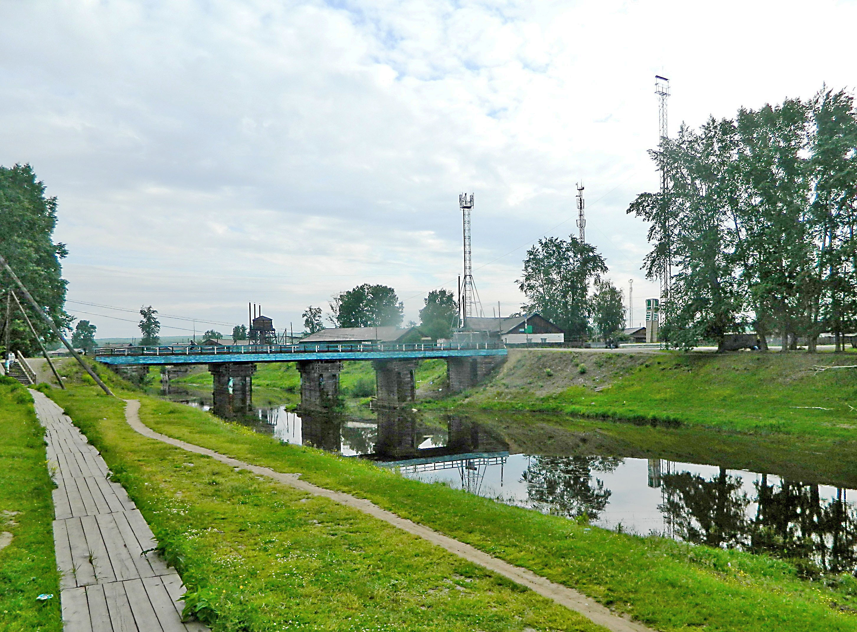 Город стрелок. Стрелка Красноярский край. Красноярский край РП. Стрелка. Ангарский мост деревянный. Ленинский район мост стрелка.