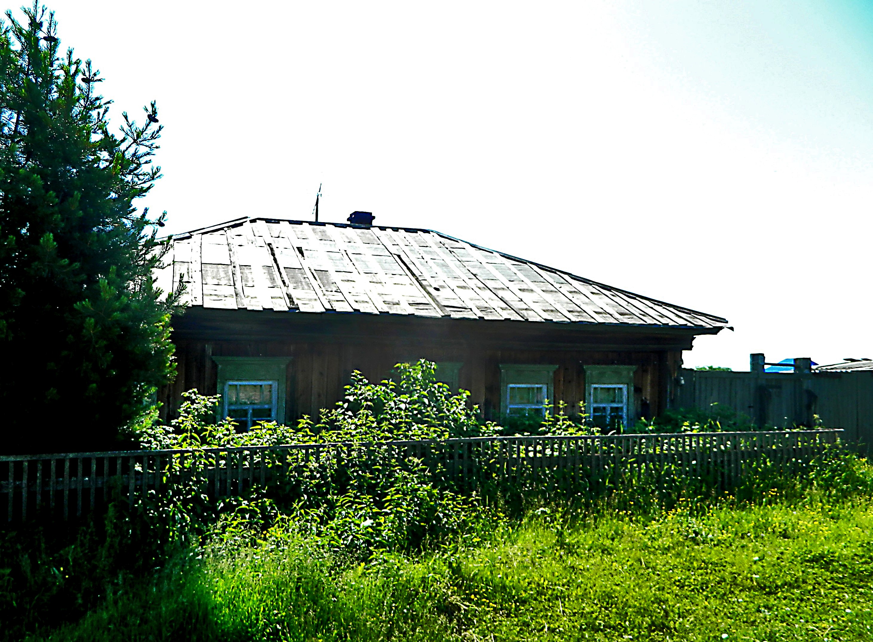 Партизанская улица апрель