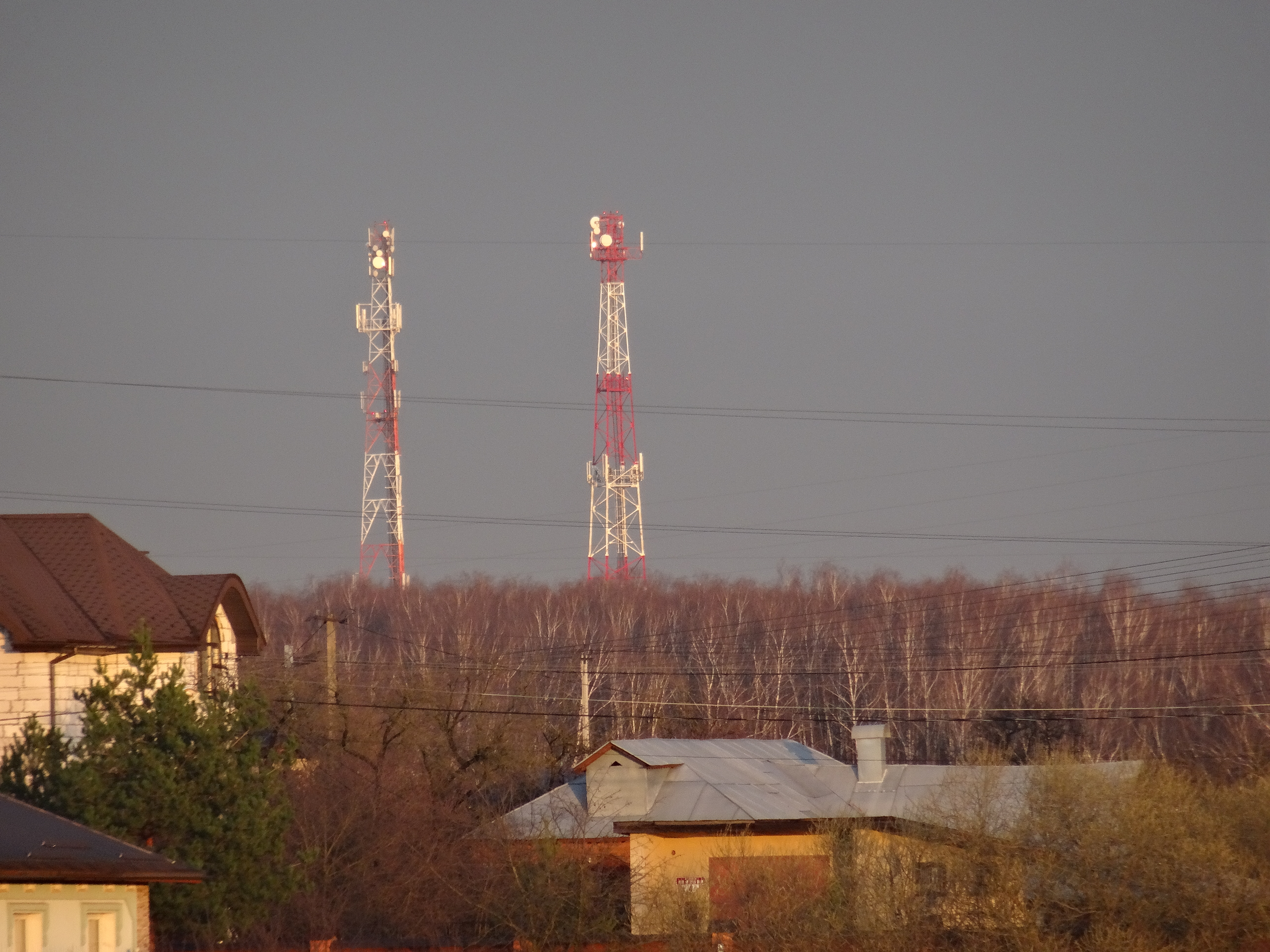 вышка сотовой связи в деревне. вышка сотовой связи в деревне. вышки сотовой связи сасово теле2. сотовые вышки наро фоминск. вышка связи в деревне.