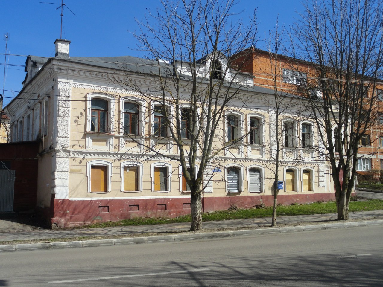 Дом Билибина Калуга. Усадьба Билибина в Калуге. Дом Билибиных Калуга Кутузова 19. Ул.Билибина 19 Калуга-.