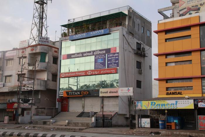 Opal Square Complex - Vadodara