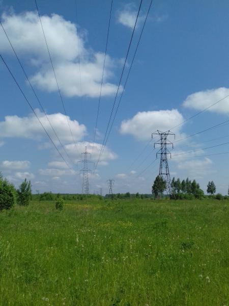 Линия село. Лаврики деревня ЛЭП. ЛЭП Электрогорск. Линии опоры ЛЭП. ЛЭП на Вавиловых.