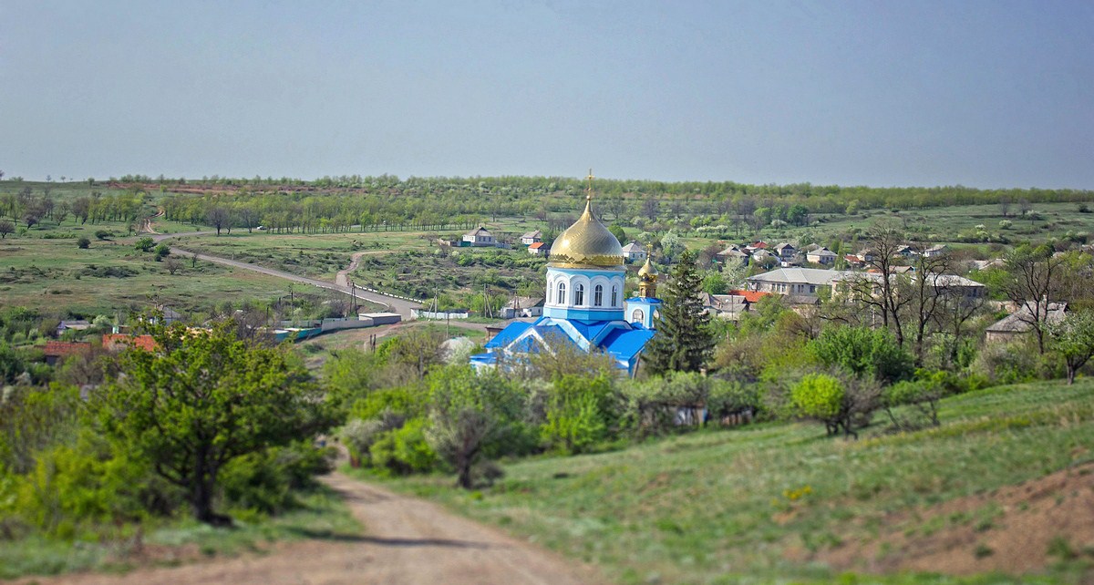 Луганская область поселки. Церковь Боково-Платово антрацит. Храм Александра Невского в Боково Платово. Боково-Платово Луганской области. Поселок Боково Платово.