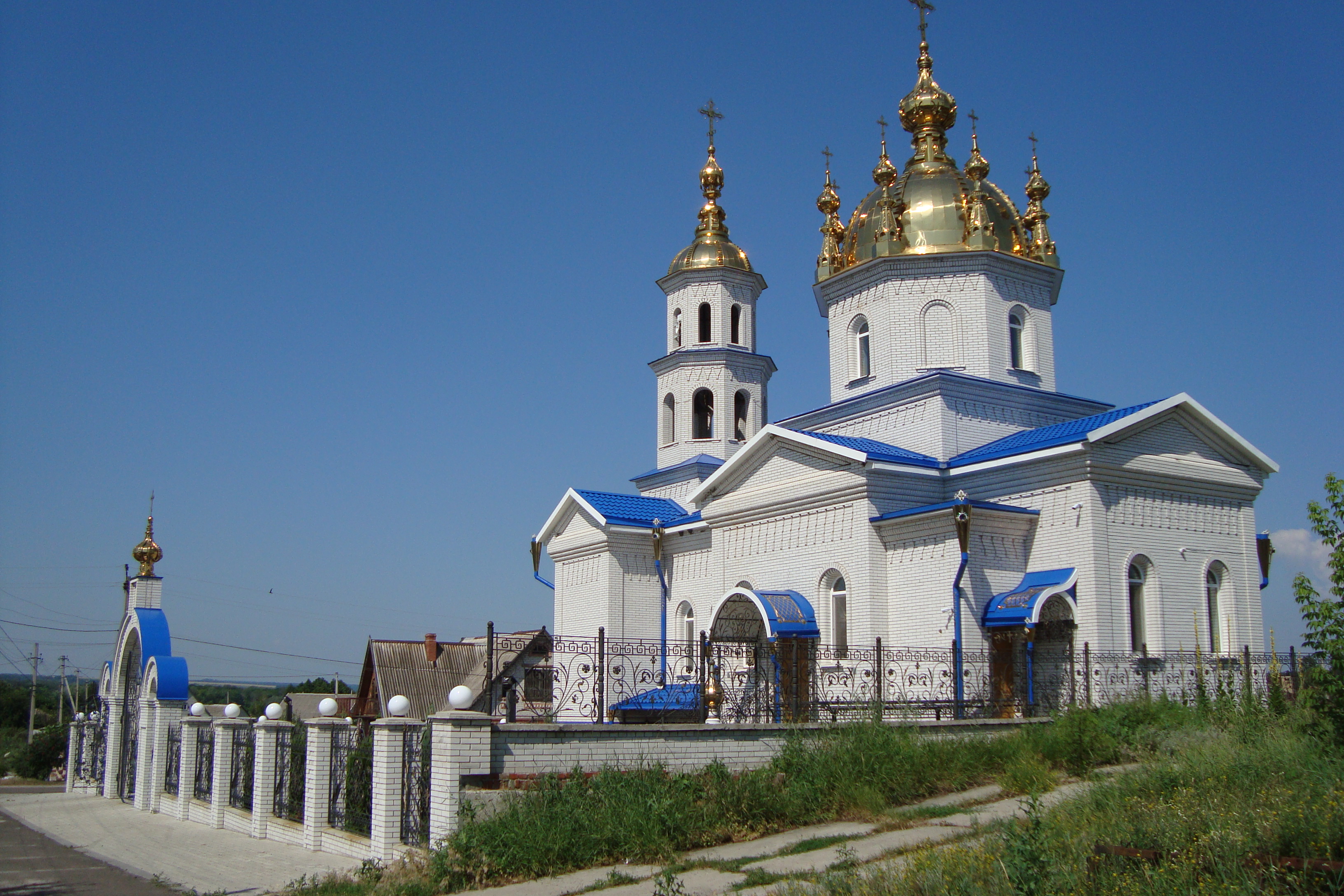 храмы луганска фото