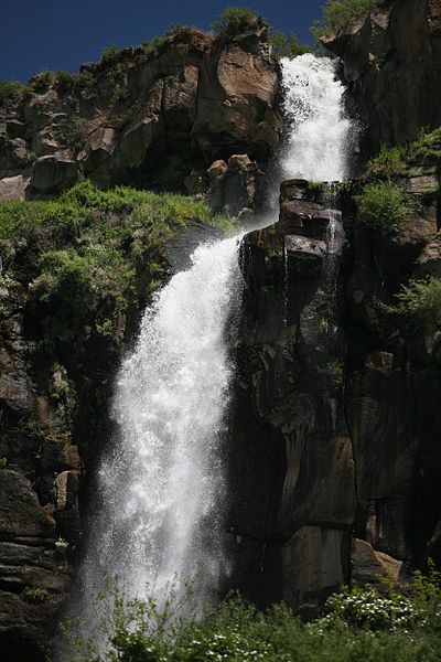 Kasagh Waterfall