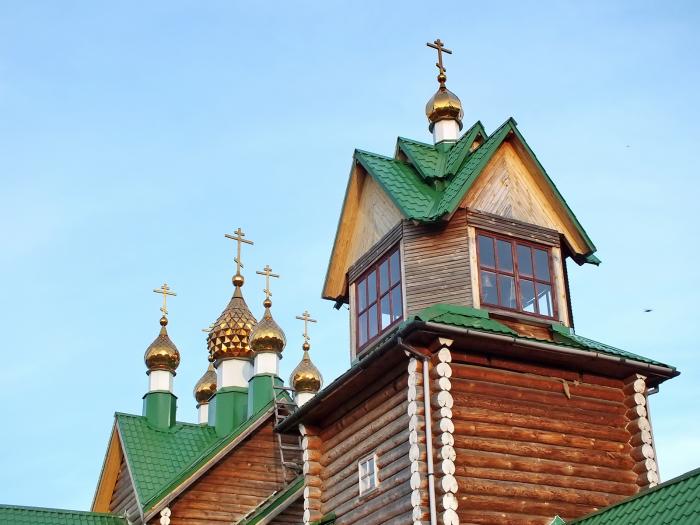 Храм страстотерпцев пермь. Арти храм страстотерпца царя Николая. П.Арти храм п.Пристань. Посёлок Арти Свердловская область.
